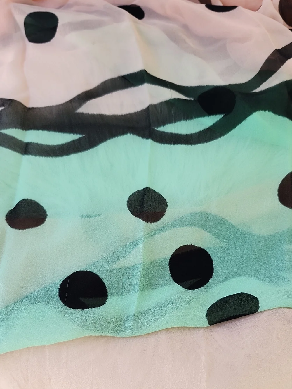 MOSS LIGHTWEIGHT SILK SCARF